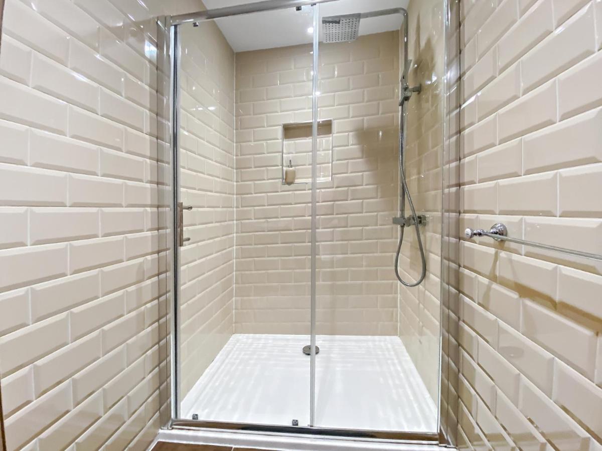 Church Suite, Stow-On-The-Wold, Sleeps 4, Town Location Kültér fotó