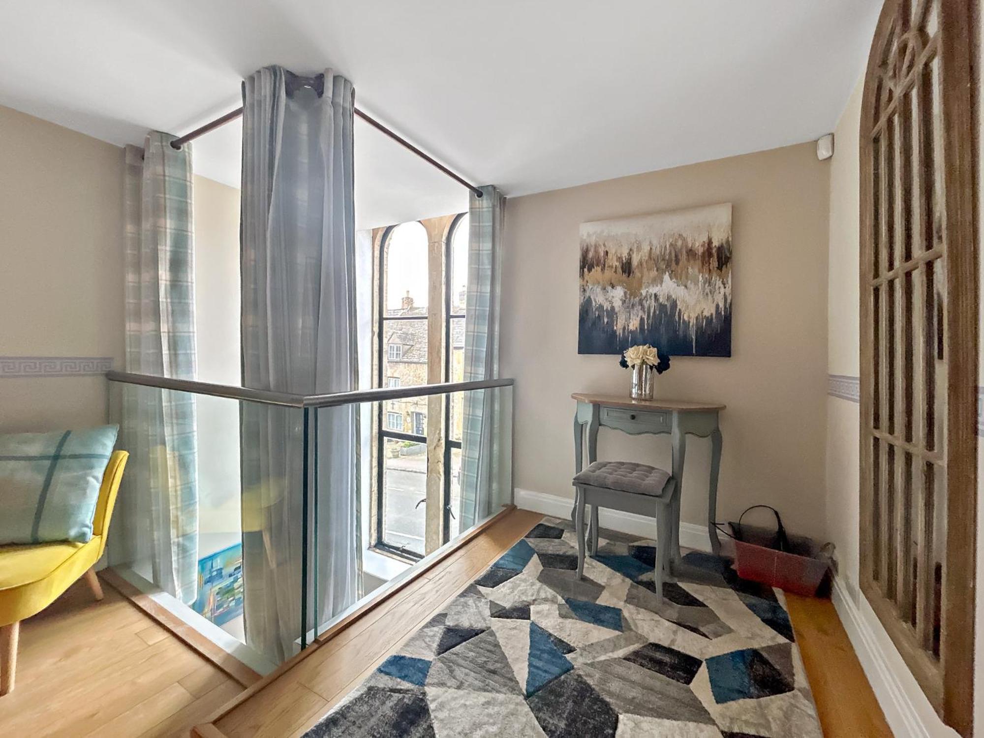 Church Suite, Stow-On-The-Wold, Sleeps 4, Town Location Kültér fotó